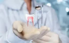 Ist ein Implantat die beste Lösung für fehlende Zähne?